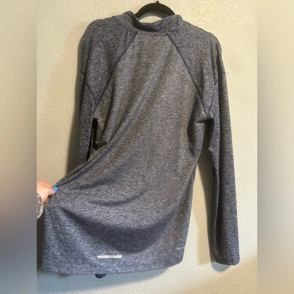 Men’s Nike running half zip
